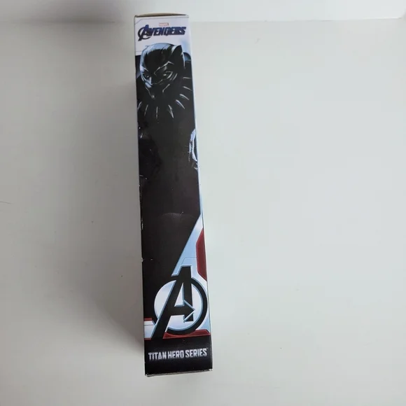 Hasbro Marvel Avengers Titan Hero Series Black Panther - Picture 3 of 6